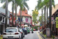 Bussorah Street (D7), Retail #568250131